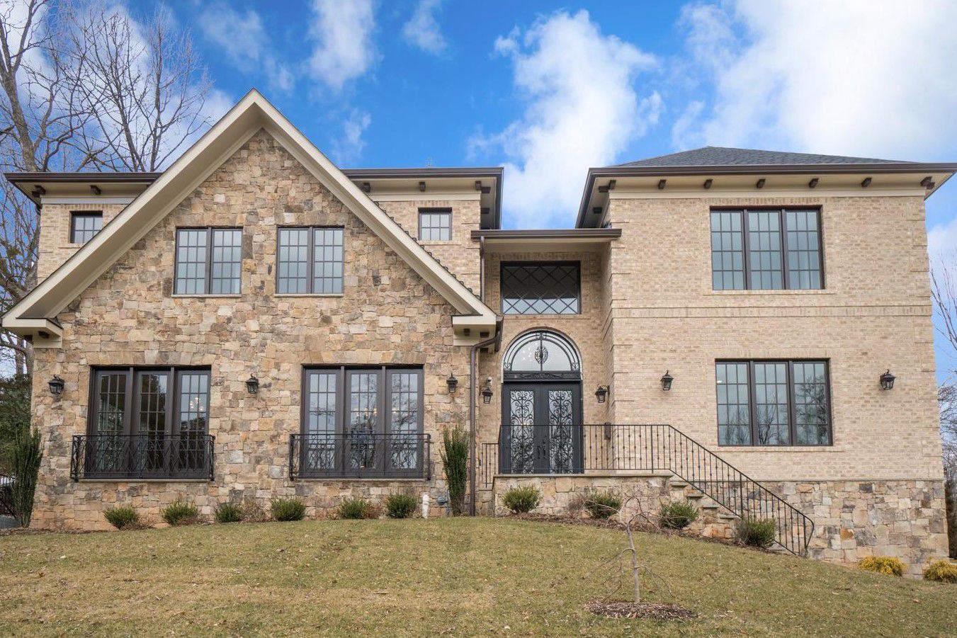 1443 Waggaman Cir, Mclean, VA 22101
